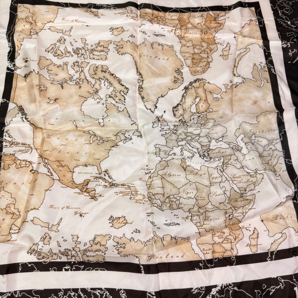 Alviero Martini 1A Classe Scarf OS Brown Geo Map Print 100% Silk Made in Italy - Picture 10 of 10